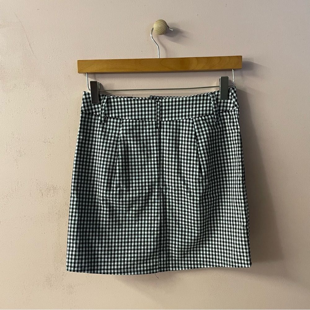 Charlotte Russe Black & White Gingham Mini Skirt Size XS EUC - Picture 3 of 10